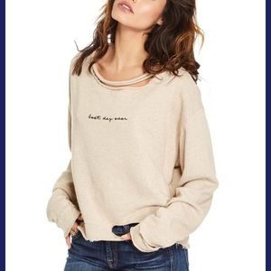 Choker neck pullover